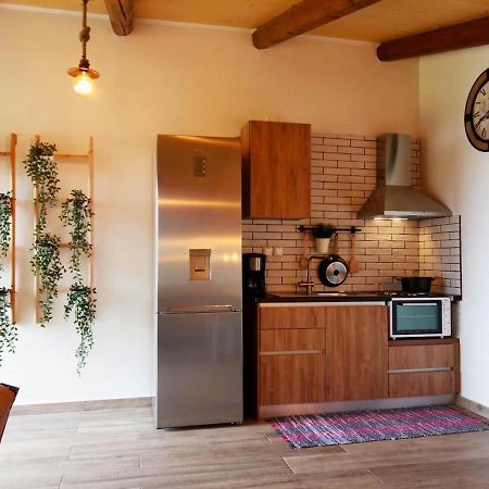 Agios Nikolaos Loft By The Sea-Agios Nikolaos-Lefkadaアパートメント エクステリア 写真